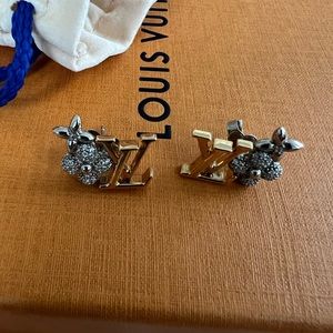 Authentic Louis Vuitton “LV Gram” earrings. Retail price: $655!